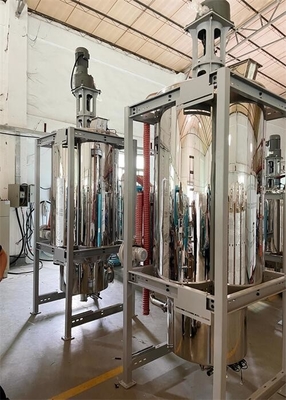 Dessiccateur de crystalliseur d'ANIMAL FAMILIER de PLA TPU de PA 300 kg/h heures de capacité pour avec la puissance élevée de couple