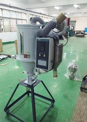 Séchoirs à air chaud plastique avec une puissance de chauffage de 4 à 48 kW
