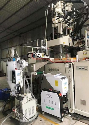 Sécheuse à trémie déshumidifiante en plastique pour la production à grande échelle Séchage Silo Couleur grise