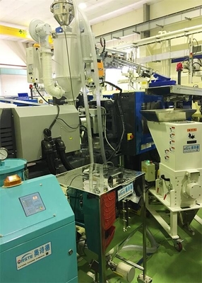Sécheuse à trémie en acier inoxydable / aluminium plastique avec une puissance KW variée dans différentes tailles