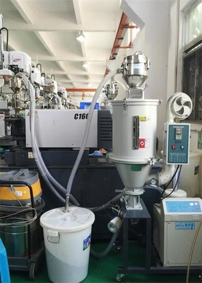 Dessiccateur de trémie avec 3 kilowatts pour sécher le granule en plastique dans la couleur d'injection adaptée aux besoins du client