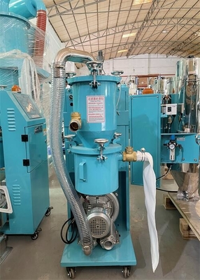 Machine de chargement automatique contrôlée par PLC pour le transport de granulés de plastique