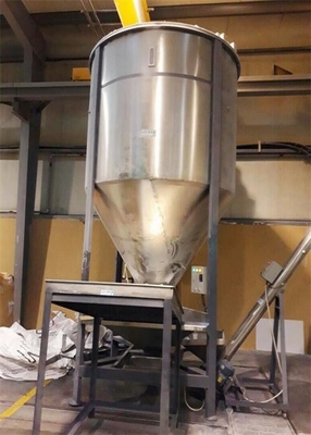 Convoyeur automatique en plastique en acier de conducteur de vis de chargeur de SUS pour des flocons de granules