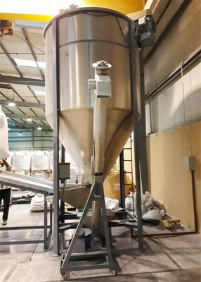 Convoyeur de conducteur de trémie de vis pour les flocons en plastique OSF-16-3 d'ANIMAL FAMILIER