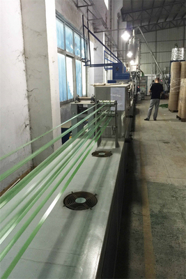 Chaîne de production en plastique de courroie d'ANIMAL FAMILIER machine intelligente de fabrication de bande de bande de ceinture