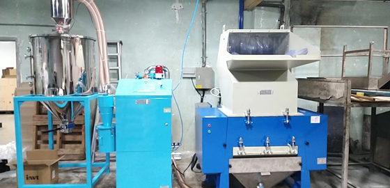Machine de réutilisation en plastique de granulatoire de SKD, défibreur en plastique industriel de 3.75kw