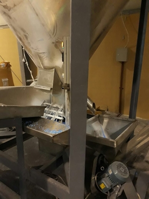 Convoyeur automatique en plastique en acier de conducteur de vis de chargeur de SUS pour des flocons de granules