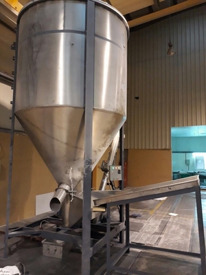Convoyeur automatique en plastique en acier de conducteur de vis de chargeur de SUS pour des flocons de granules