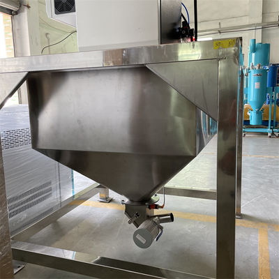 Conducteur gravimétrique de plastiques de mélangeur en lots d'extrusion de coup d'injection automatique