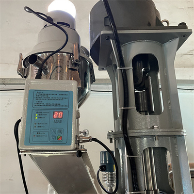 Sécheuse à cristaux PET TPU PA à refroidissement par air électrique avec filtration en plusieurs étapes