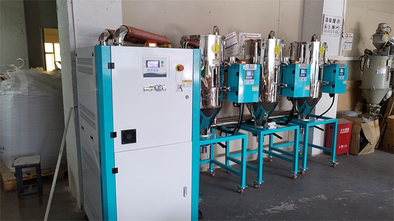Capacité du séchoir à trémie déshumidificateur standard ISO 40-16000L 4-40 Kw Puissance thermique