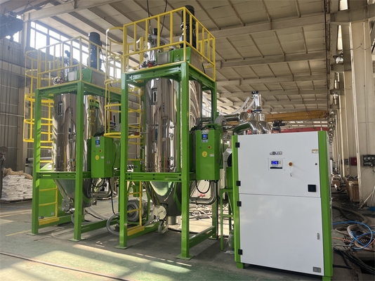 Sécheuse à trémie déshumidifiante en acier inoxydable 4-40 kW pour le séchage des granulés de plastique