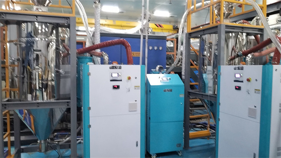 Puissant déshumidificateur de déshumidificateur industriel Rotor de nid d'abeille 1000 kg Capacité de trémie 60-4000m3/h Flux d'air du processus
